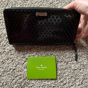 Kate Spade zip wallet black polka dot